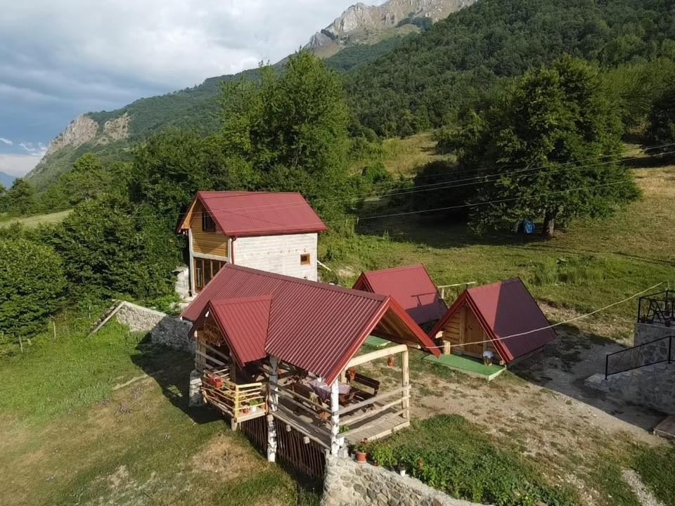 Bungalows Malagic Gusinje Екстер'єр фото